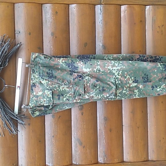 👖CAMOUFLAGE PANTS UNISEX OUTDOORS LIFESTYLE - Picture 6 of 16